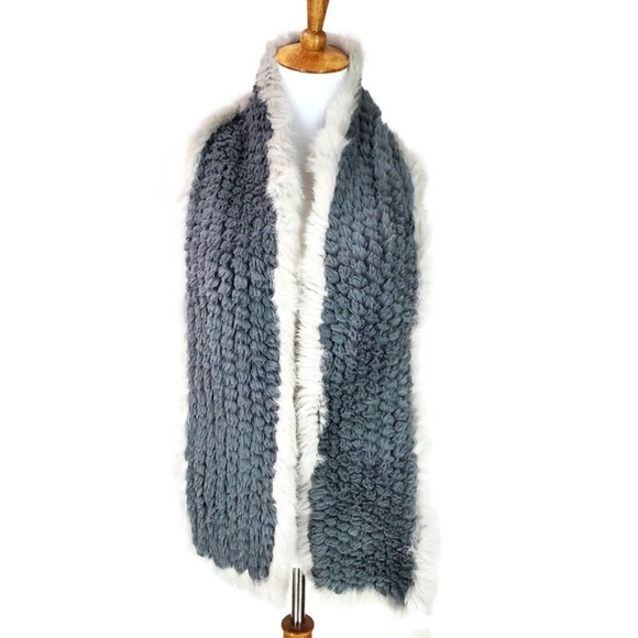 LA FIORENTINA TWO TONE FAUX FUR/REAL FUR MUFFLER/ SCARF - GRAY/GREY - Picture 4 of 6